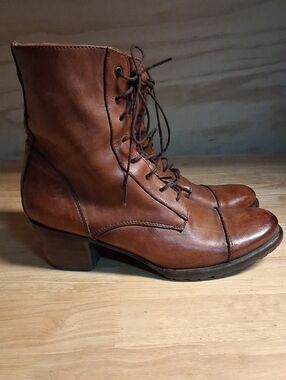 Seal Of The Sutro Cognac Brown Leqtger Lace Up Heeled Boots 8.5